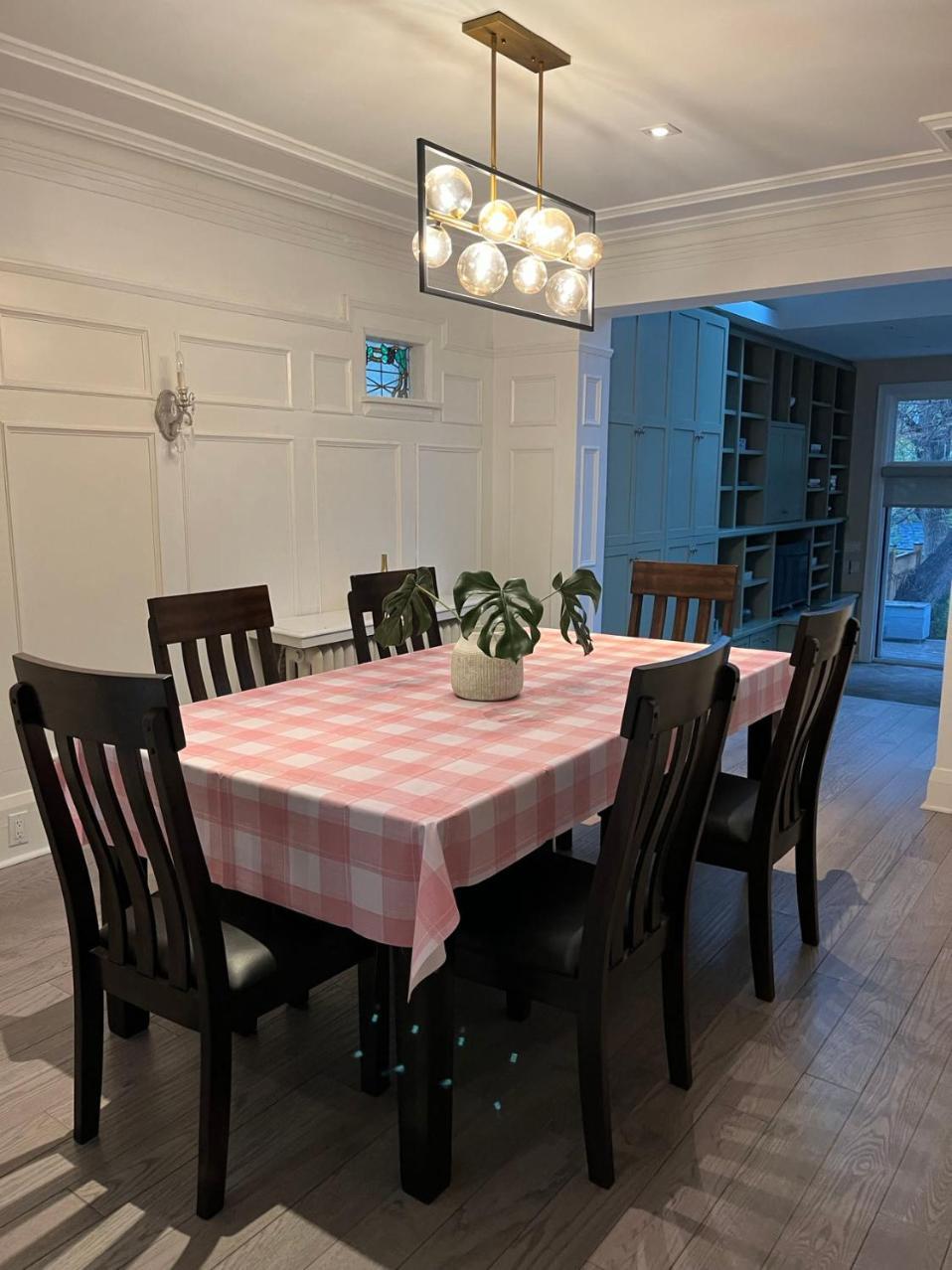 Double Bedroom On Up Or 3 Bedrooms In Basement Near Eglinton Subway Station Торонто Екстериор снимка